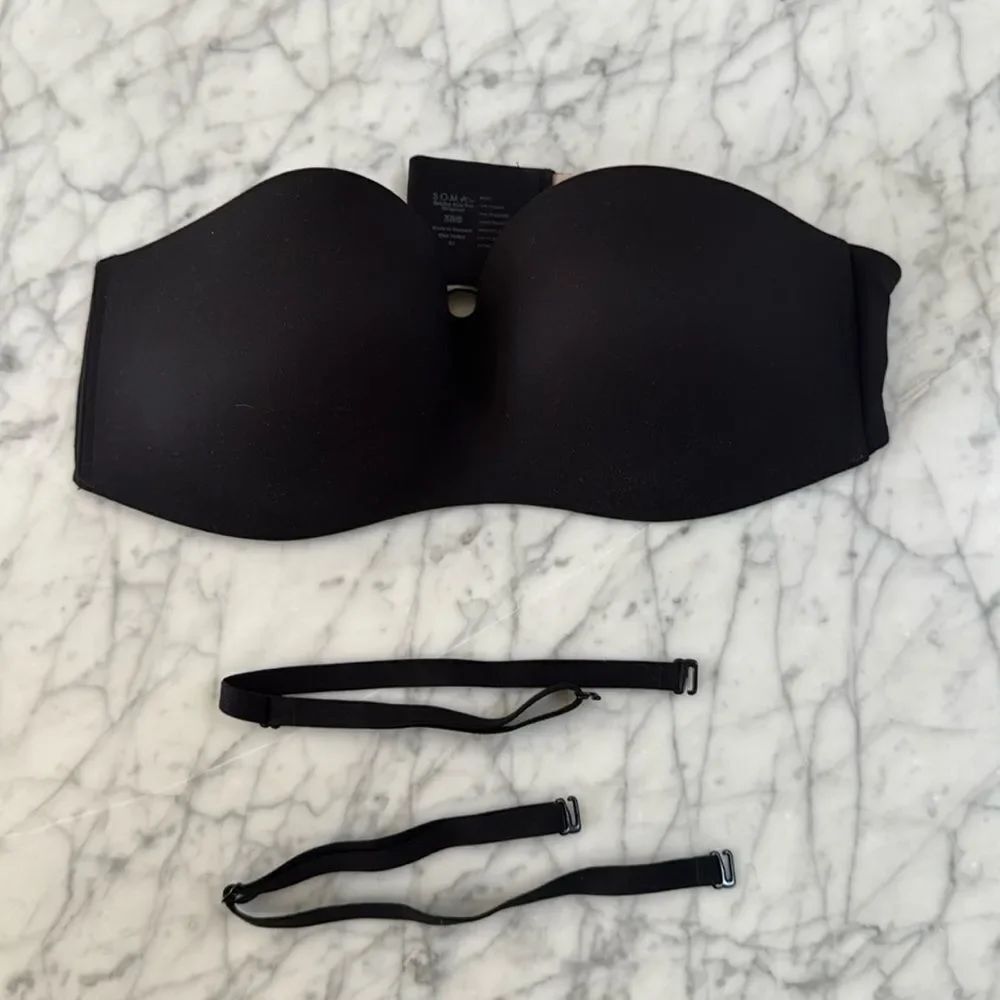 Soma Black Wireless Enbliss Stay Put Strapless Bra Sz 38B NWOT